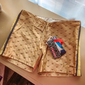 New shorts Roberto Italy